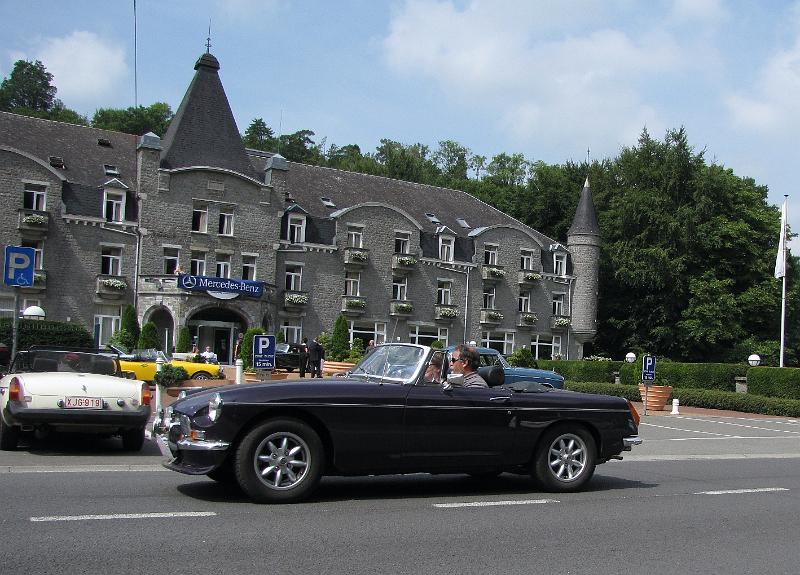 Lunch time in de Floreal in La Roche (31).JPG